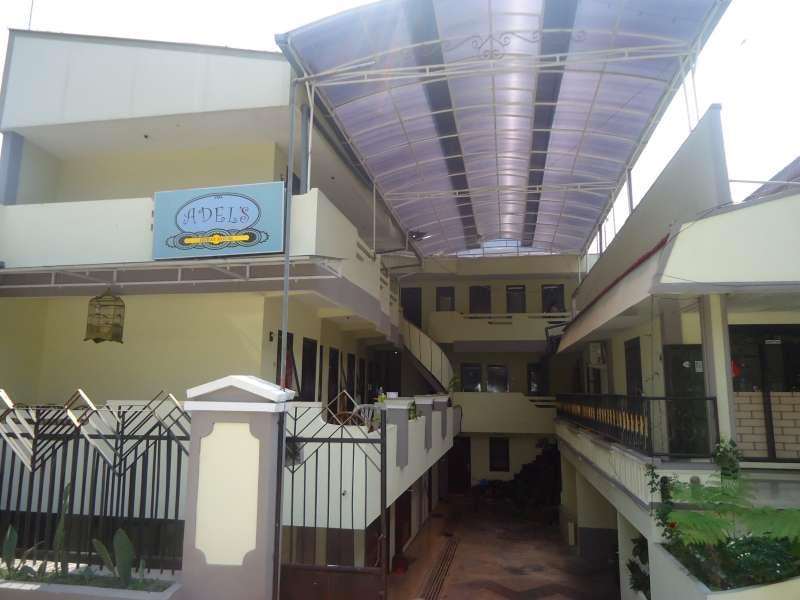 Adel'S Guest House Μαλάνγκ Εξωτερικό φωτογραφία
